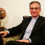 Chủ tịch Quốc vụ viện Truyền thông từ nhiệm