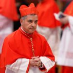 Bộ Phong thánh: Đức Hồng y Becciu từ chức