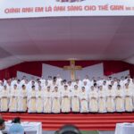 Thánh lễ truyền chức linh mục Giáo phận Vinh năm 2025: Những thợ gặt mới cho sứ mạng loan báo Tin Mừng