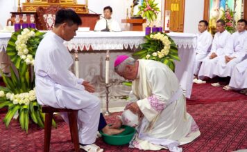 Hành trình mục vụ Tam Nhật Vượt Qua và Chúa Nhật Phục Sinh của Đức Giám mục Anphong nơi miền Tây Bắc Giáo phận