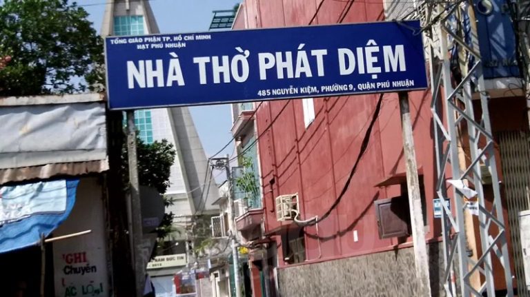 Giờ Lễ Giáo Xứ Nhà Thờ Phát Diệm Mới Nhất (TPHCM)