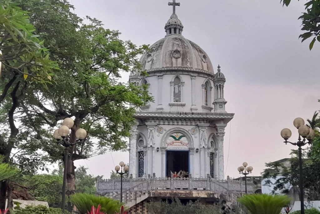 Giờ Lễ Giáo Xứ Nhà Thờ Ðồng Bào Mới Nhất