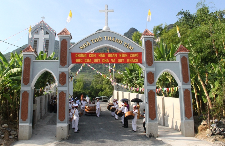 Giờ Lễ Nhà Thờ Thánh Tâm Mới Nhất – Hà Giang